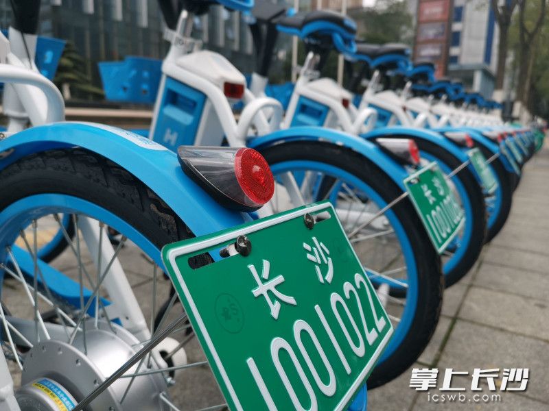 今天,，首批800輛上牌共享助力車投入使用,。長沙晚報全媒體記者 張洋子 攝