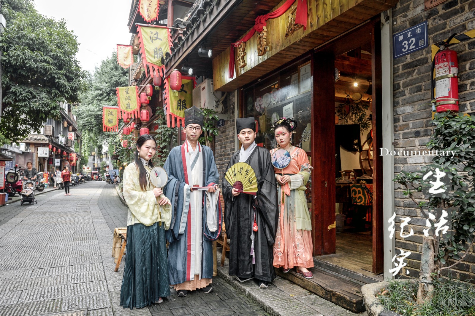 如今,，都正街已經(jīng)成了長沙頗具代表性的“漢服一條街”。 長沙晚報全媒體記者 陳飛 攝