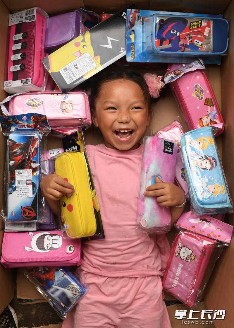 彭睿婕（幼兒園 6歲）  謝謝您,！我的小鉛筆終于有了小“家家”