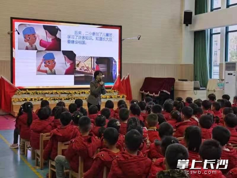用孩子們最喜愛(ài)的方式來(lái)講愛(ài)黨愛(ài)國(guó)故事,。