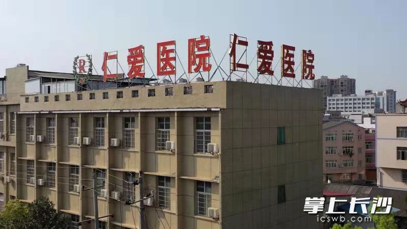 此次被曝光的重大消防安全隱患單位仁愛醫(yī)院,。均為望城消防供圖