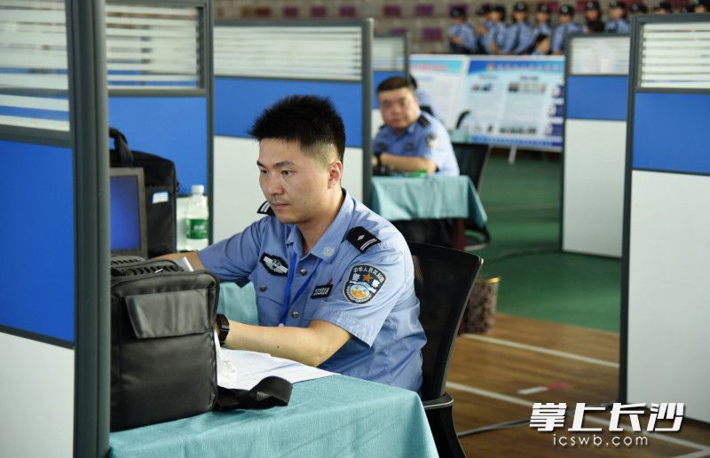 決賽現(xiàn)場(chǎng)。長(zhǎng)沙晚報(bào)全媒體記者 劉琦 攝