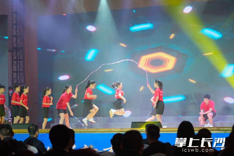 從2023年起，藝術(shù),、體育特長生測試成績只作為認定資格,，認定資格后憑文化成績參與高中錄取。