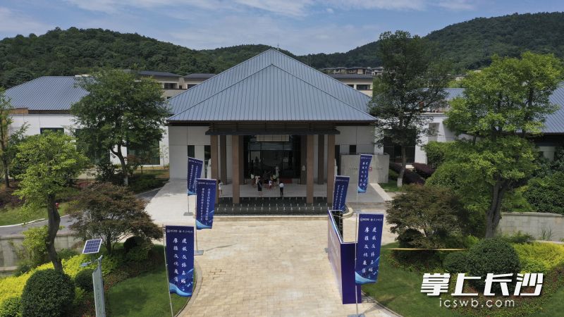 位于大王山旅游度假區(qū)的核心景區(qū)的文正書院,。