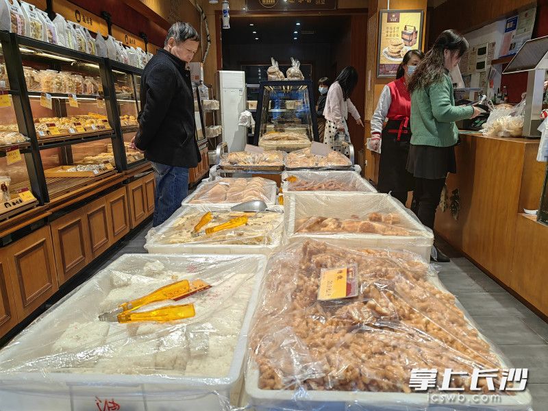 趣味香傳統(tǒng)糕點受到老長沙人的青睞,。長沙晚報全媒體記者 劉捷萍攝