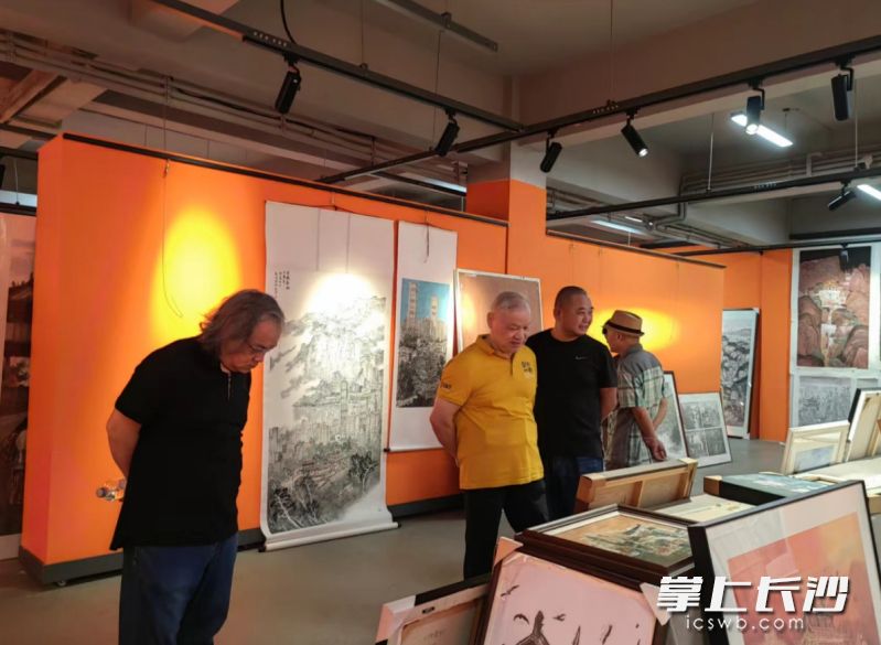 此次大賽得到了社會各界和全國各地創(chuàng)作者的廣泛關(guān)注和積極參與。