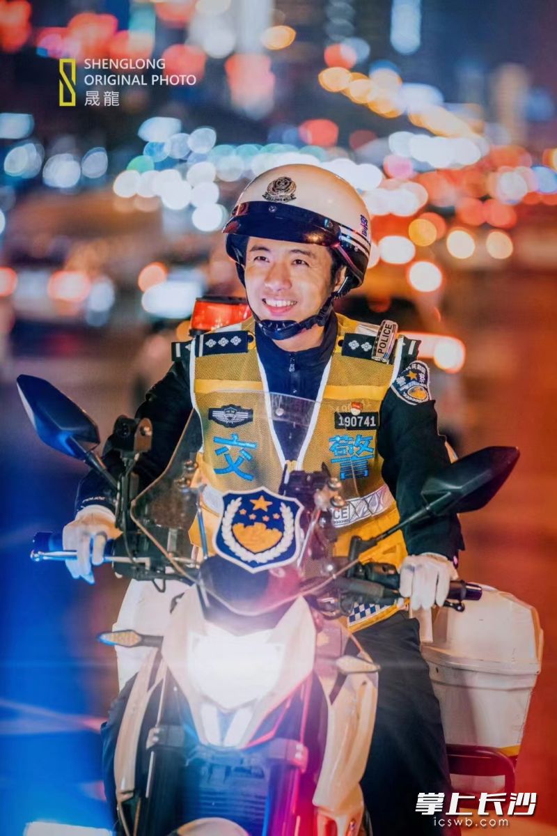 交警石文宇,。 均為通訊員供圖