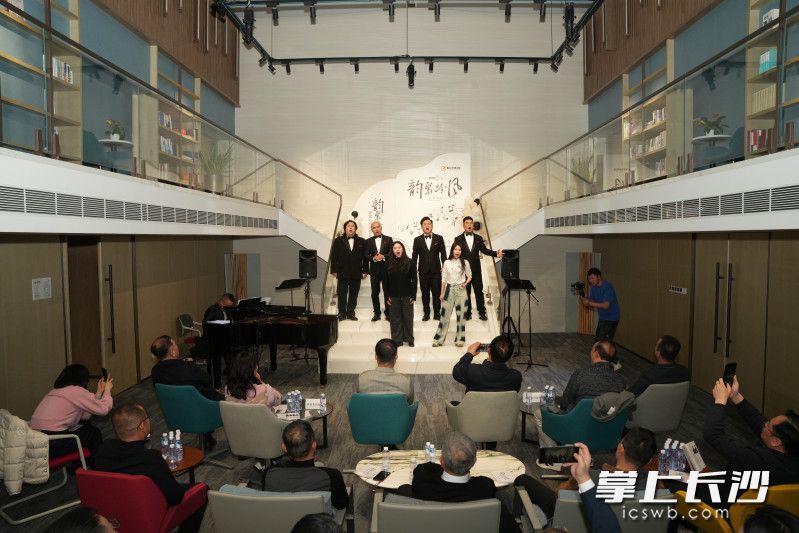 “韻聚吟風”寄信人組合專場音樂會現場,。