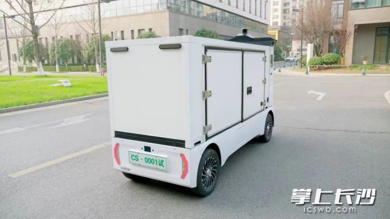 “無人車”可以應(yīng)用于無人配送、無人零售,、無人接駁等多種場(chǎng)景,。
