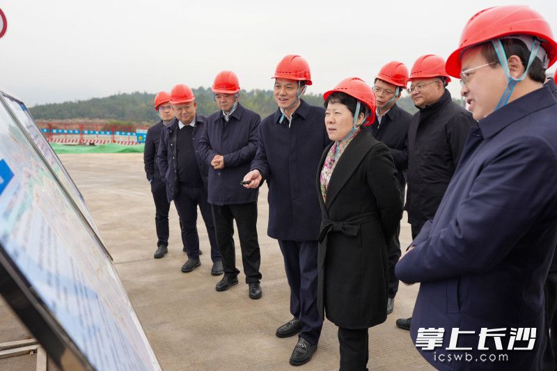 長沙至瀏陽磁浮快線項目建設(shè)現(xiàn)場,。