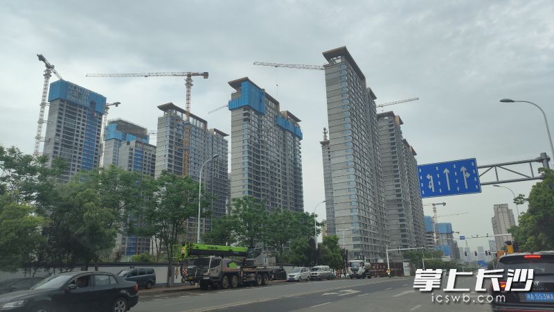 長沙眾多頭部房企爭先推新備貨,，也折射出長沙樓市“品質(zhì)為王”的競爭邏輯。