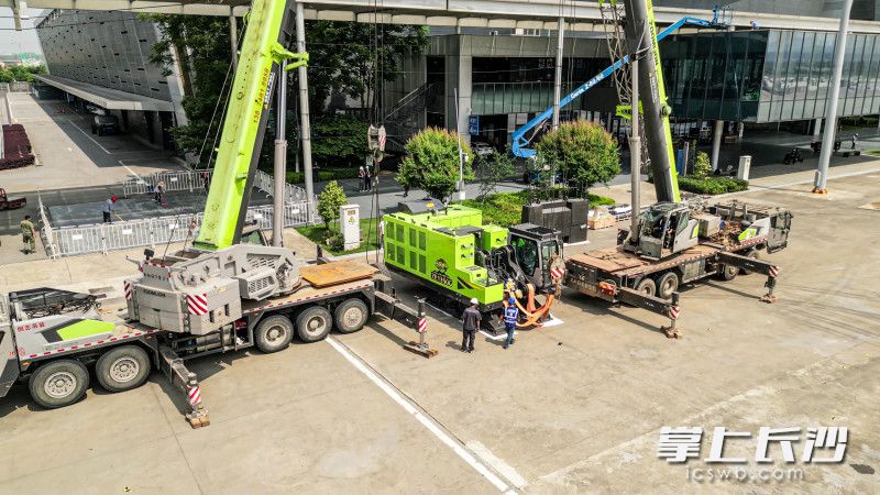 第四屆長(zhǎng)沙國(guó)際工程機(jī)械展已有企業(yè)入場(chǎng)布展,。長(zhǎng)沙晚報(bào)全媒體記者鄧迪攝