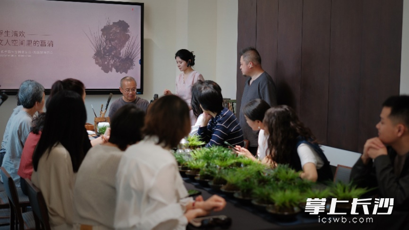 活動(dòng)現(xiàn)場。  均為長沙晚報(bào)通訊員舒文峰供圖