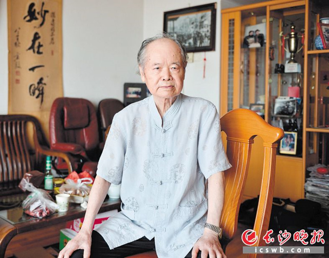 游振鑫接受本報記者采訪。 長沙晚報全媒體記者 鄒麟 攝