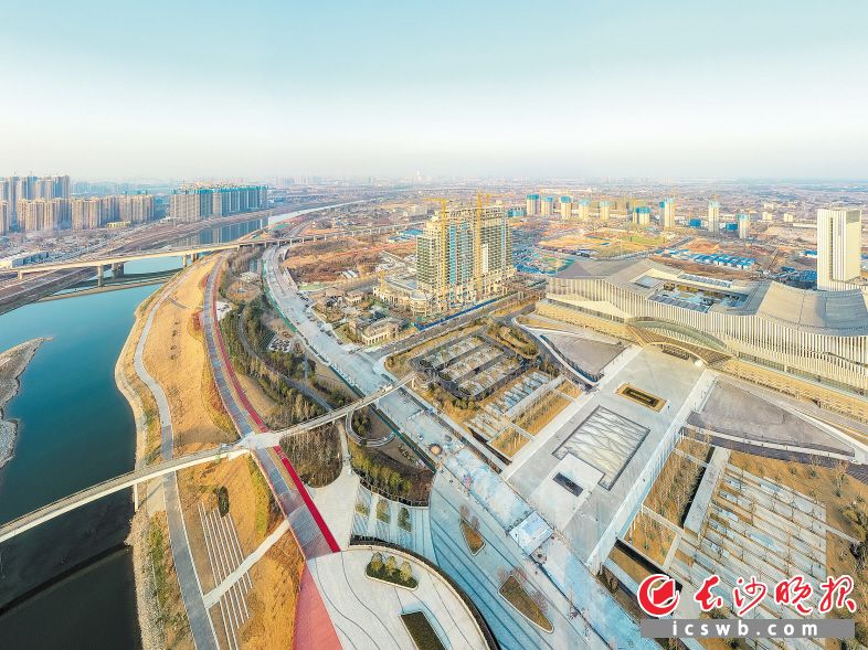 光達(dá)社區(qū)，昔日小村莊正在蝶變成一座國(guó)際會(huì)展城,。均為長(zhǎng)沙晚報(bào)全媒體記者 陳飛 攝