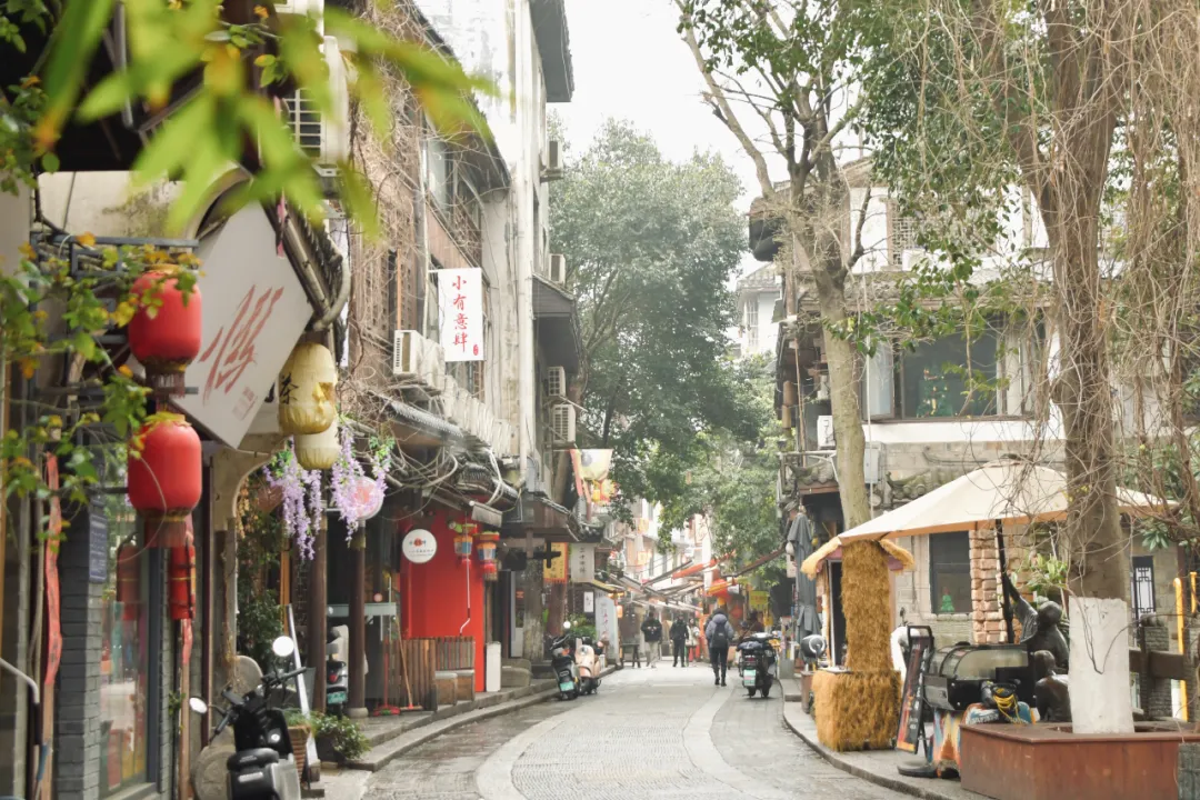 都正街,。何佳麗 攝