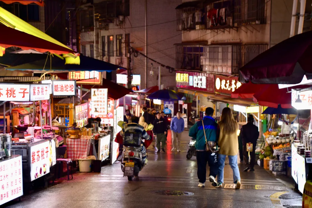 東瓜山夜市,。何佳麗 攝
